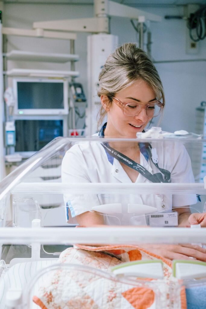 Interview 010NURSE Maud van Look